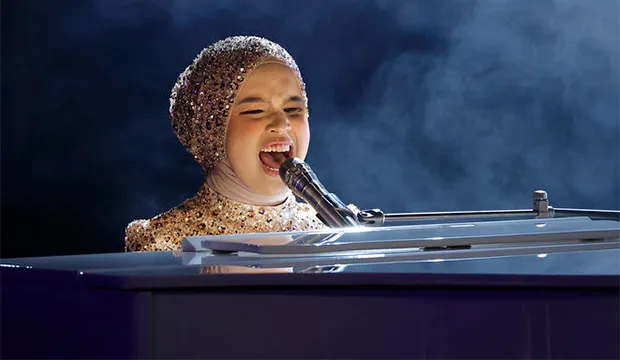 Ariani Dazzling Performance at AGT 2023: "I Still Haven't Found What I'm Looking For" by U2